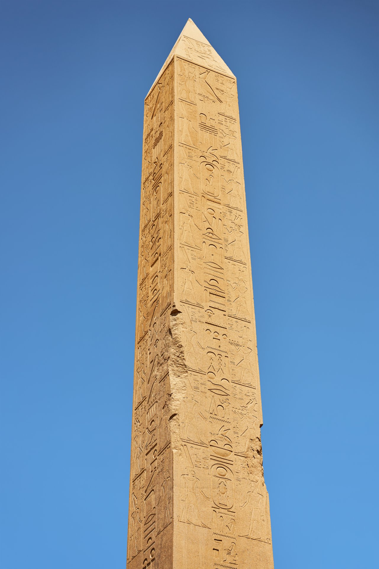 image-of-karnak-temple-in-luxor-egypt-2023-11-27-04-57-25-utc