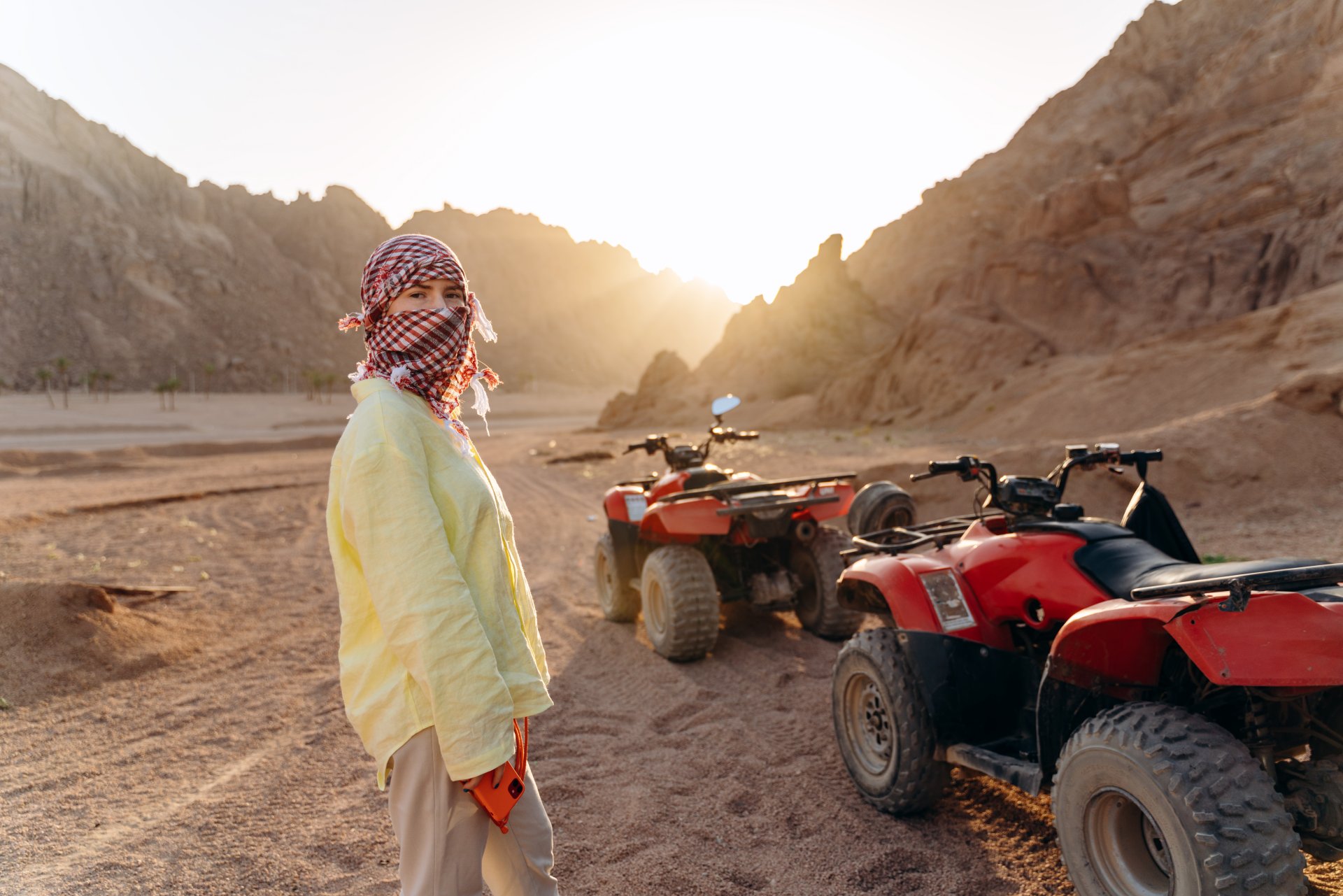 young-girl-with-a-covered-face-preparing-for-a-des-2023-11-27-05-07-14-utc